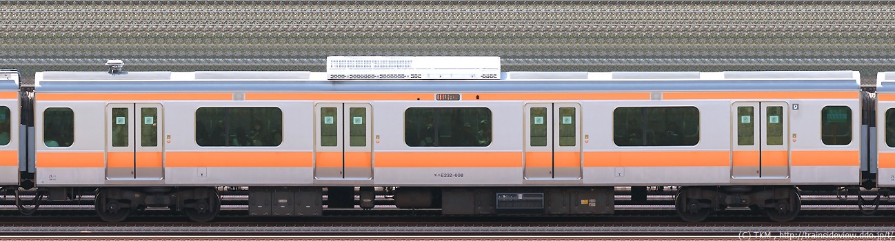 モハE232形600番台(A)の側面写真