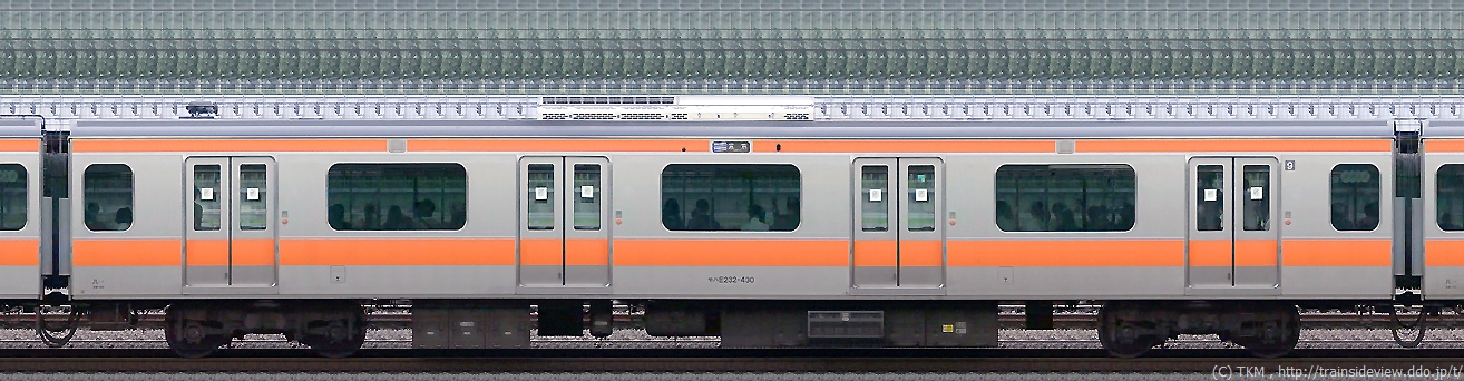 モハE232形400番台（A）の側面写真